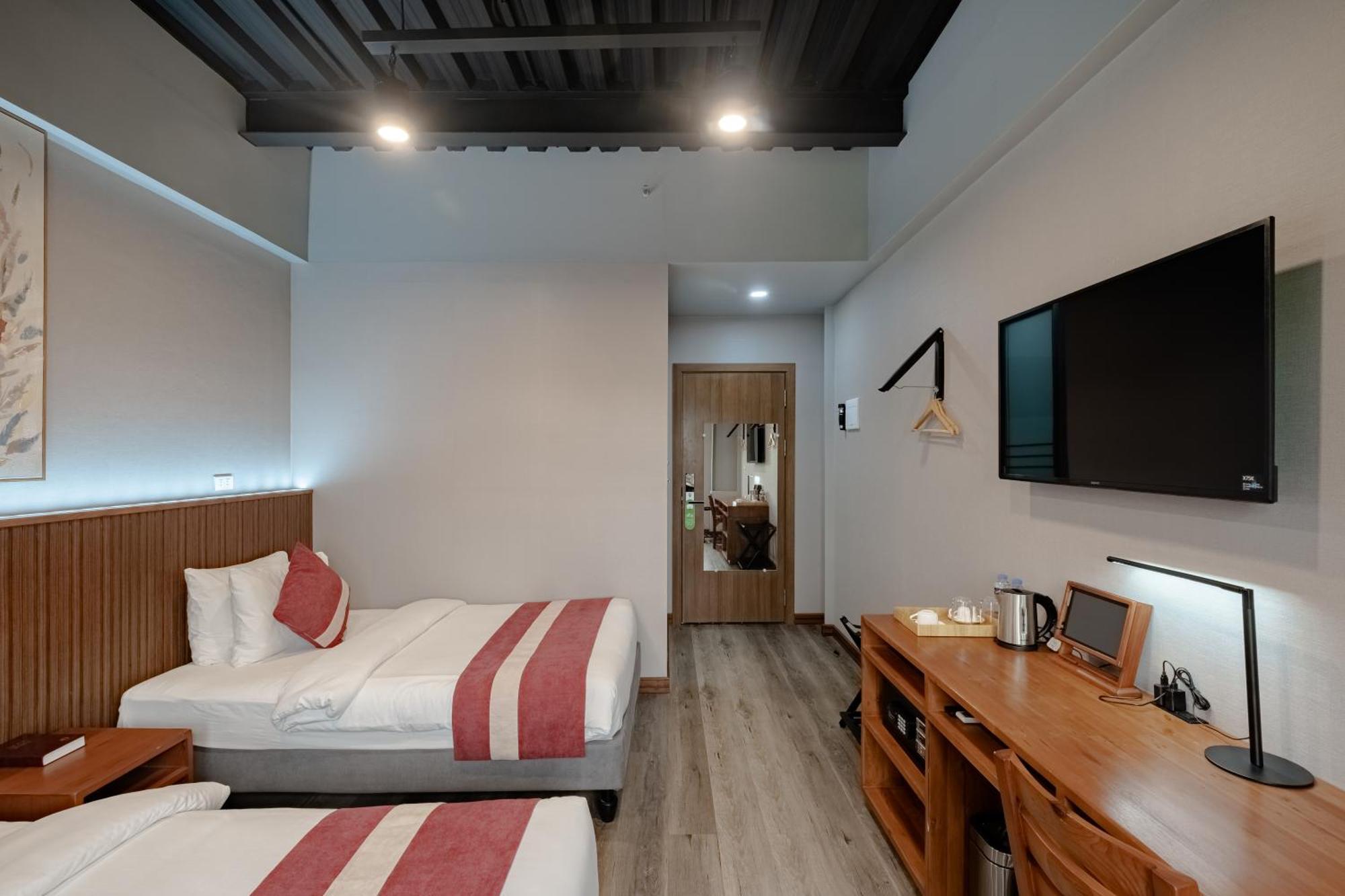 Kekehyu Business Hotel Valencia  Exterior photo